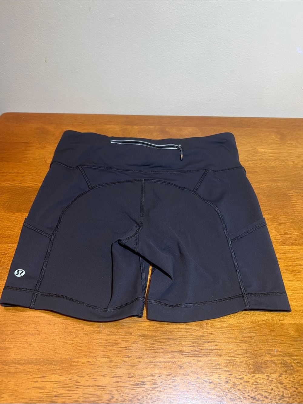 Lululemon bike short High-rise waist Size 6